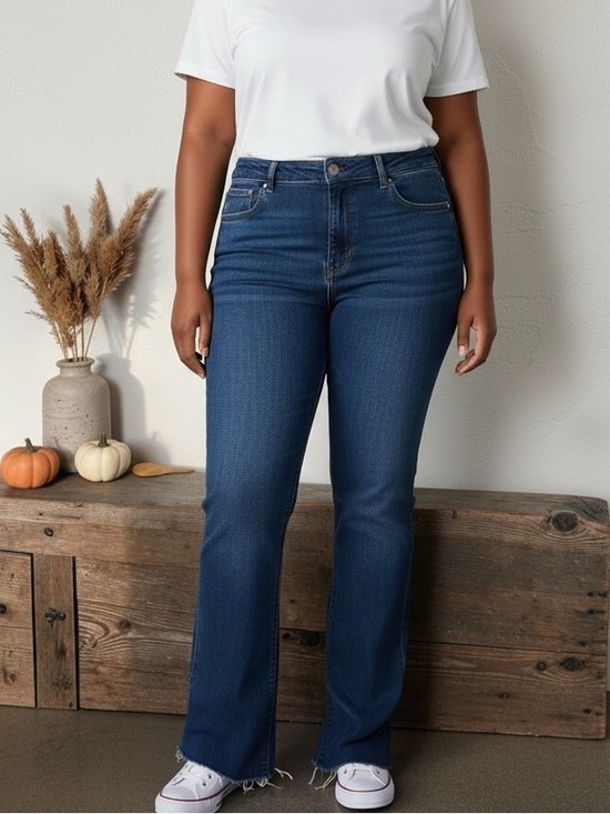 American Eagle Outfitters Denim - NWT American Eagle Next Level Stretch Jeans Dark Wash Slim Straight US 12